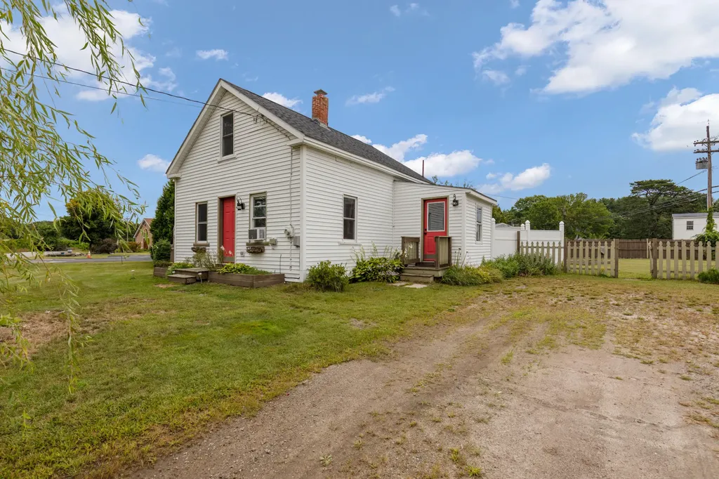 100 Farley Road Brunswick ME 04011