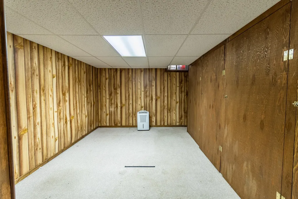 245 Pond Road Lewiston ME 04240