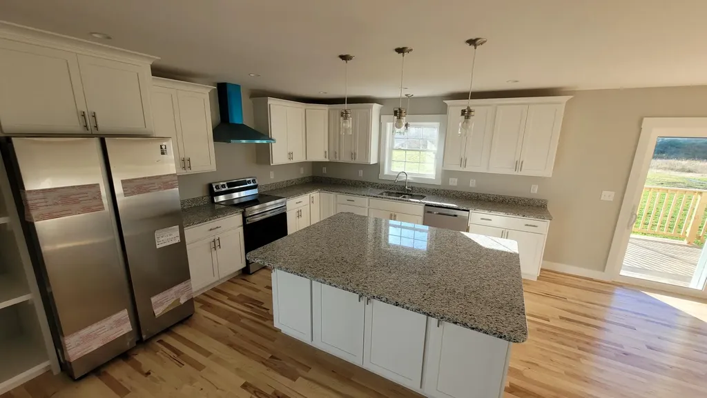 18 Boxwood Lane Hermon ME 04401