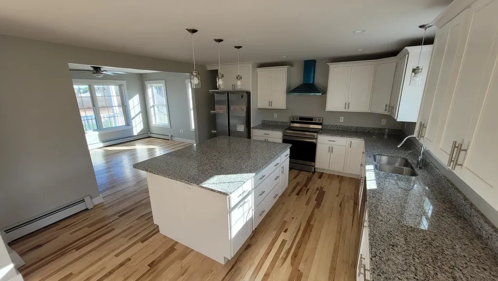 18 Boxwood Lane Hermon ME 04401