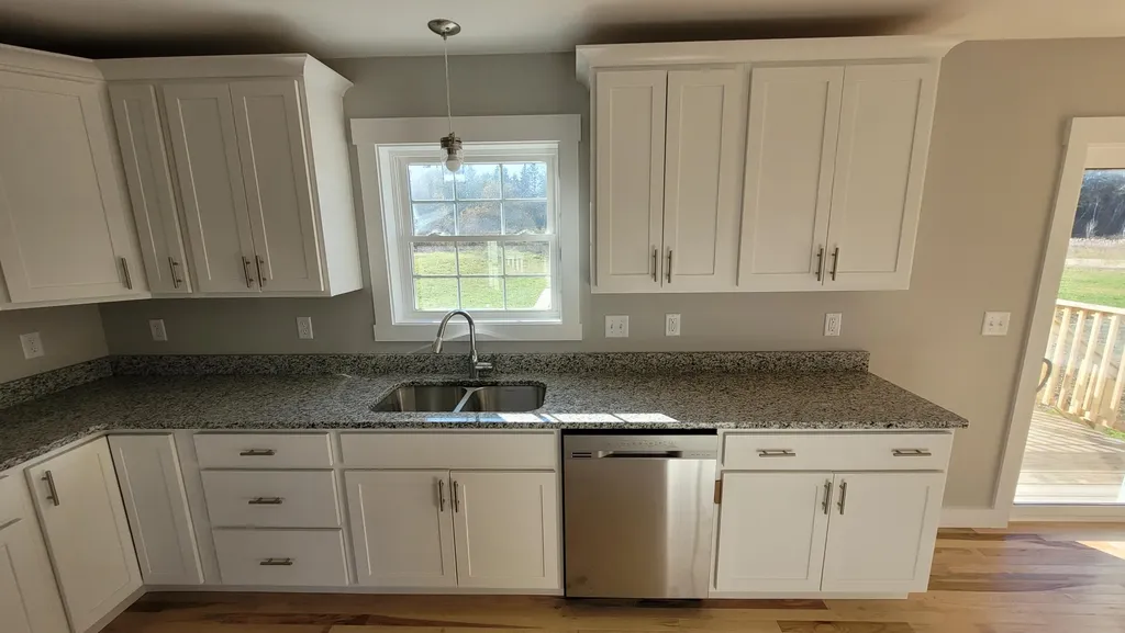 18 Boxwood Lane Hermon ME 04401