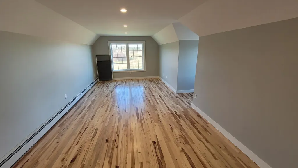 18 Boxwood Lane Hermon ME 04401