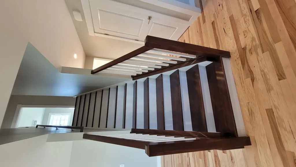 18 Boxwood Lane Hermon ME 04401
