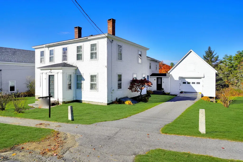 1060 Main Street Waldoboro ME 04572