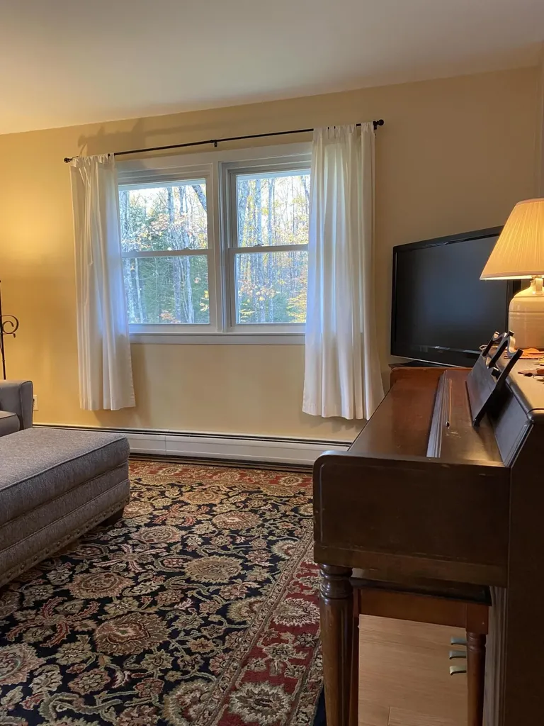 131 Leighton Road Pownal ME 04069