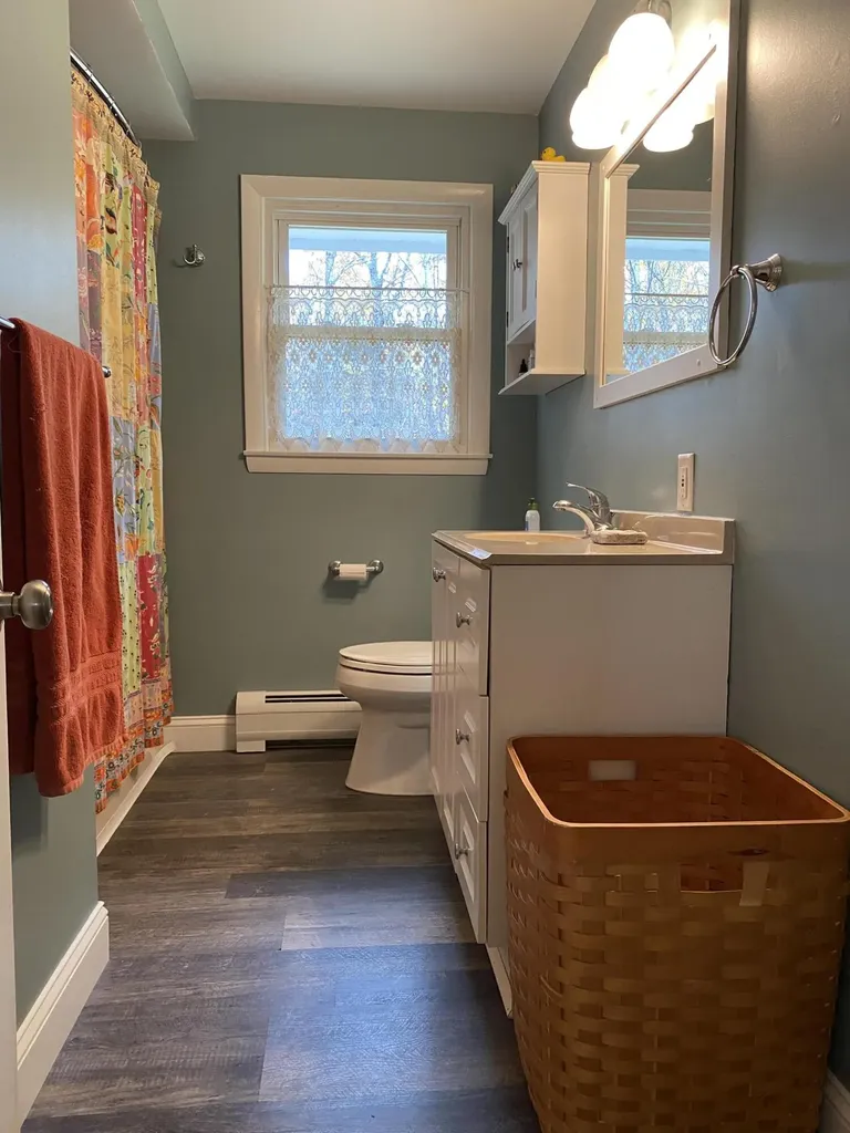 131 Leighton Road Pownal ME 04069