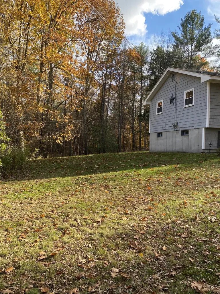 131 Leighton Road Pownal ME 04069