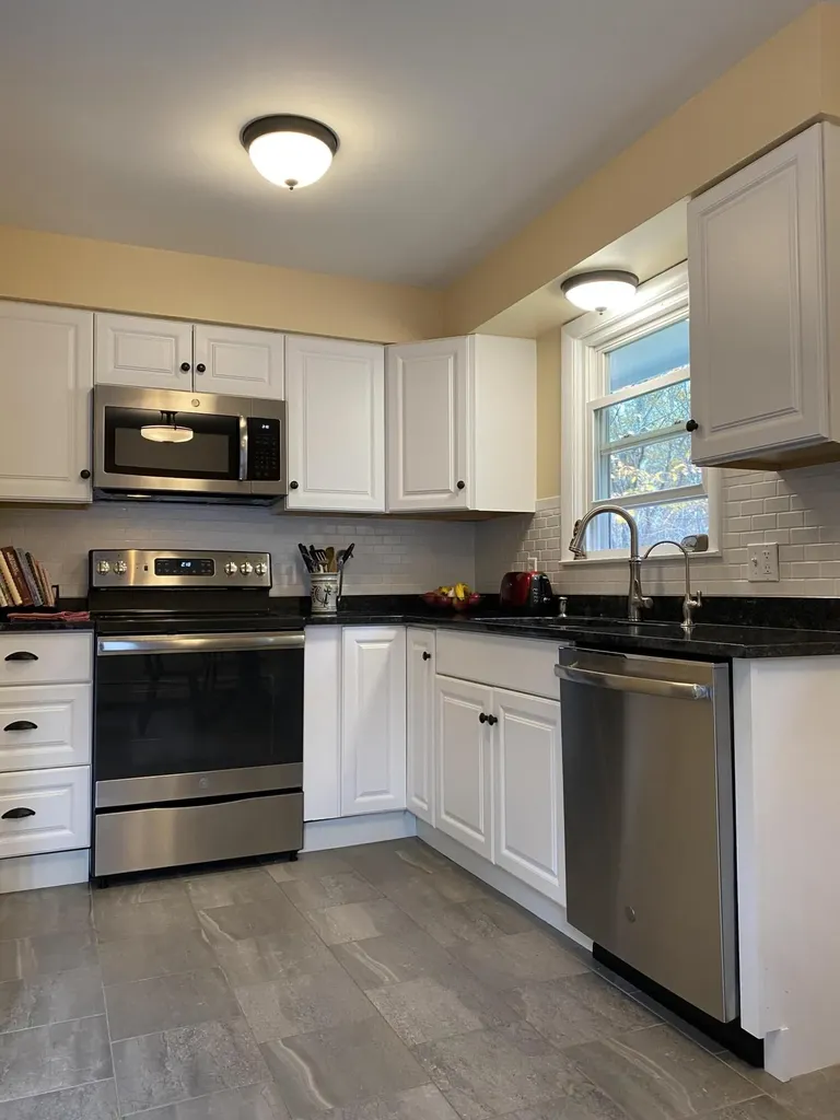 131 Leighton Road Pownal ME 04069