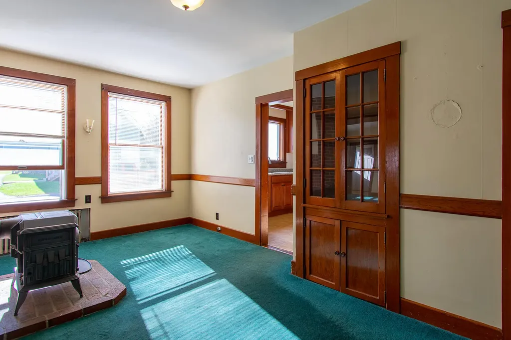 52 Crescent Street Rockland ME 04841