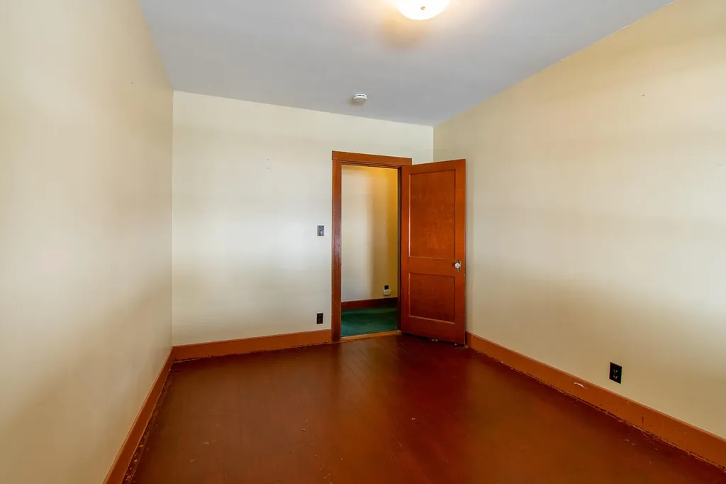 52 Crescent Street Rockland ME 04841