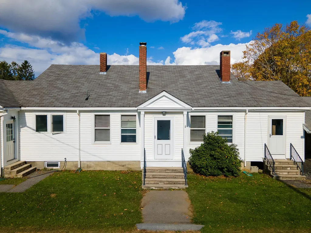 52 Crescent Street Rockland ME 04841