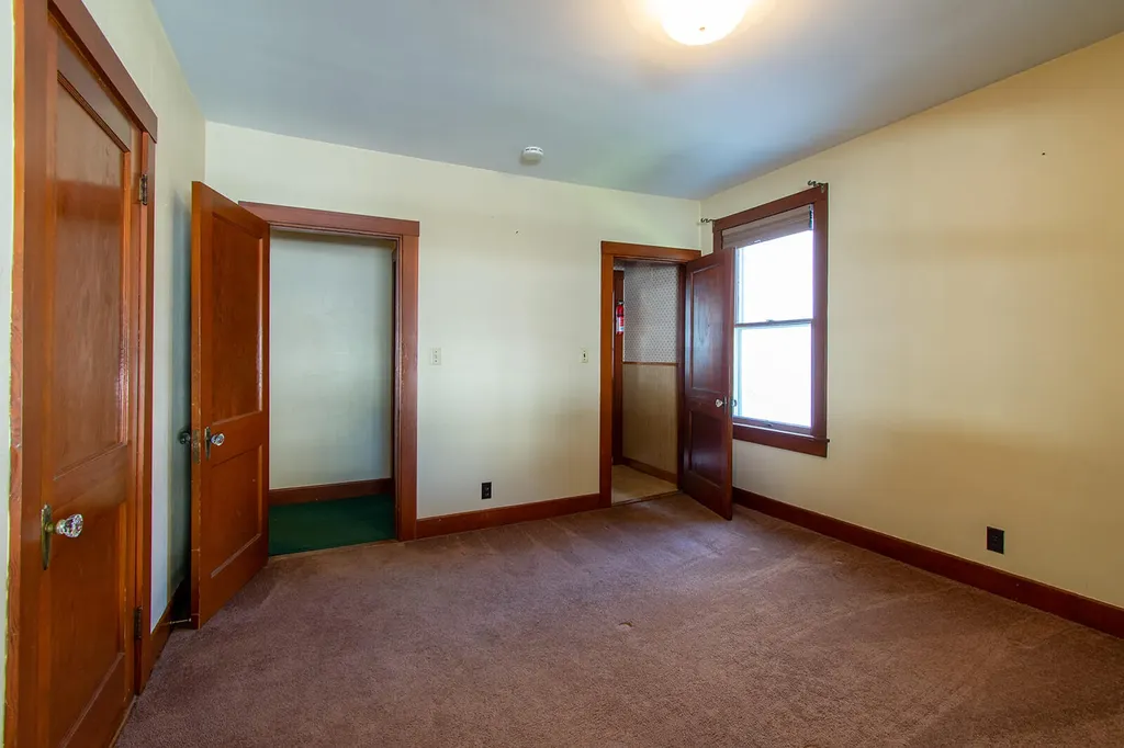 52 Crescent Street Rockland ME 04841