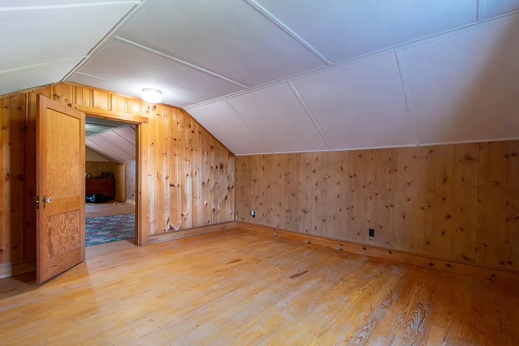 52 Crescent Street Rockland ME 04841