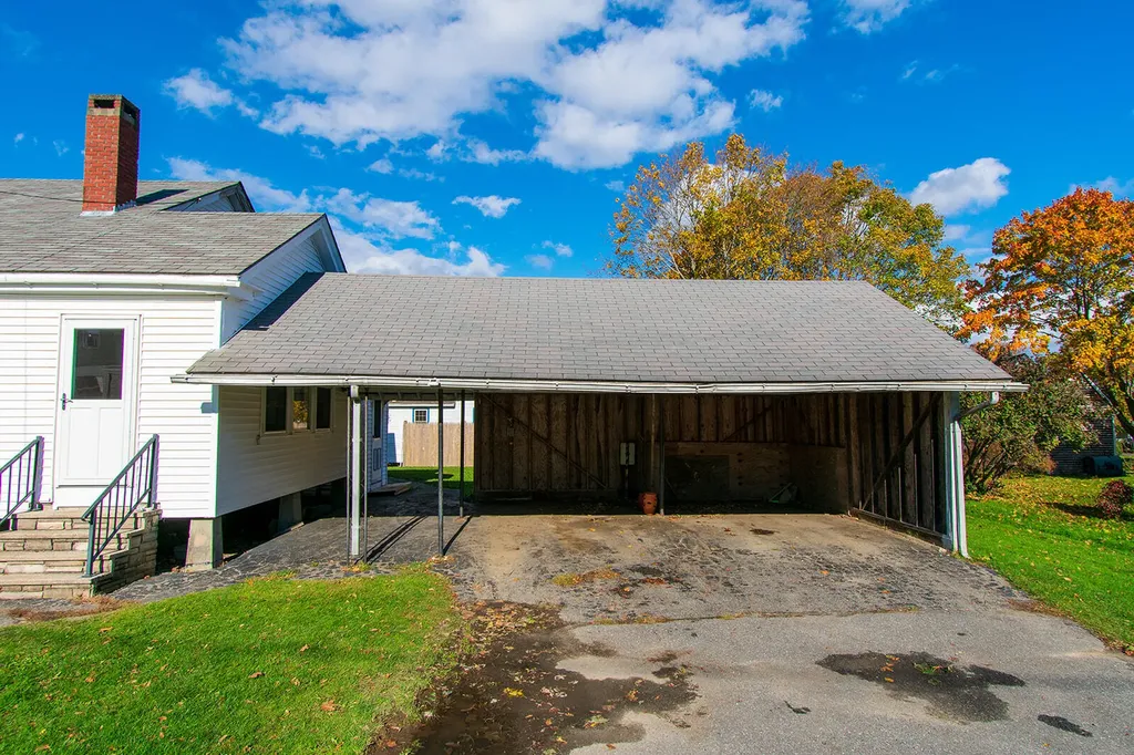 52 Crescent Street Rockland ME 04841
