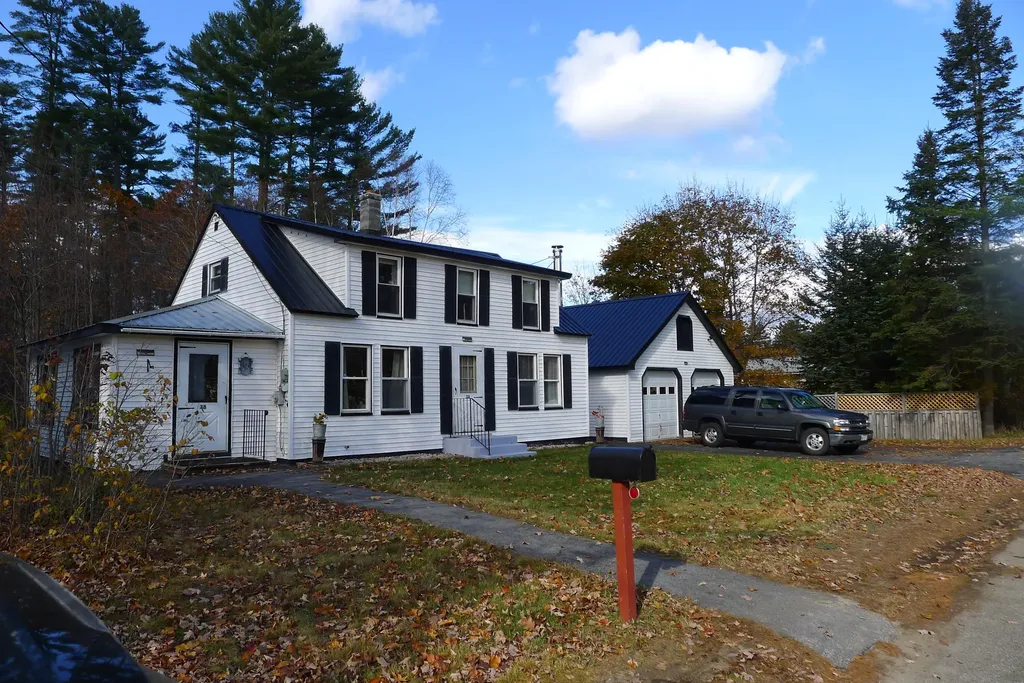 38 Brackett Street Dixfield ME 04224