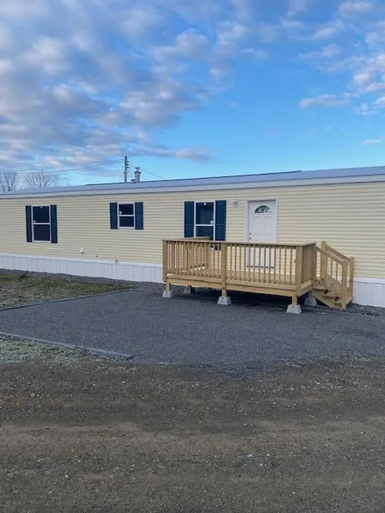 29 Denny Drive Dexter ME 04930
