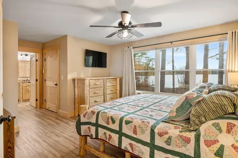 10 Four Seasons Lane Windham ME 04062