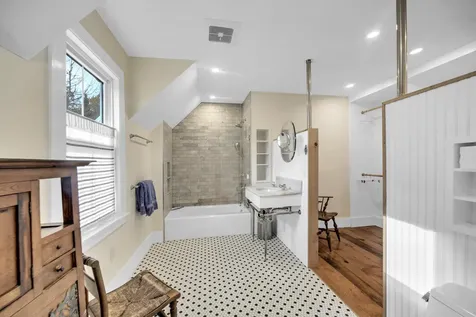 51 Bridge Street Topsham ME 04086