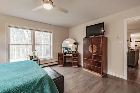 32 Webbs Mills Road Raymond ME 04071