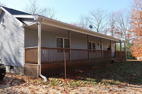16 Thomas Lane Limington ME 04049