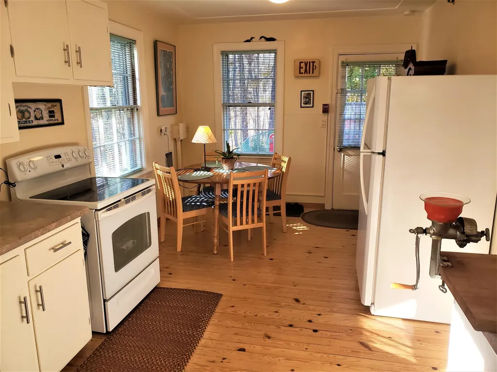 219 High Street Farmington ME 04938