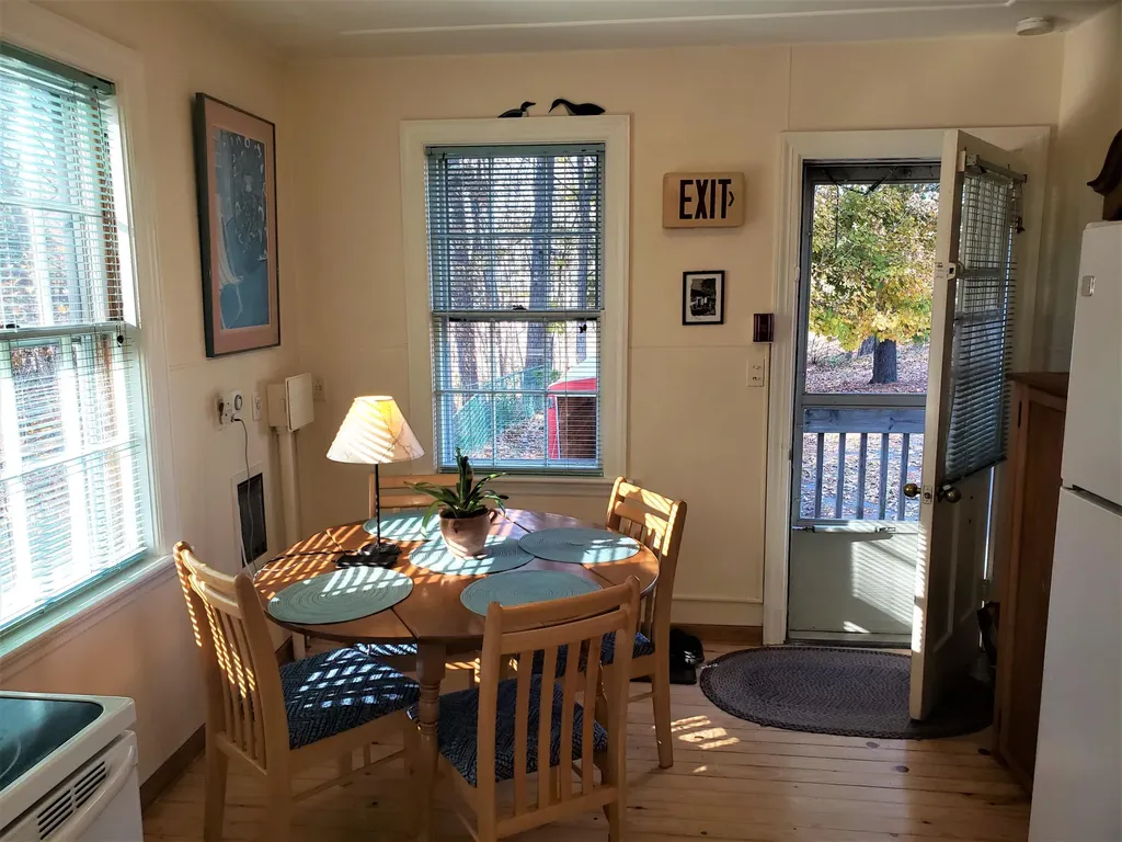 219 High Street Farmington ME 04938