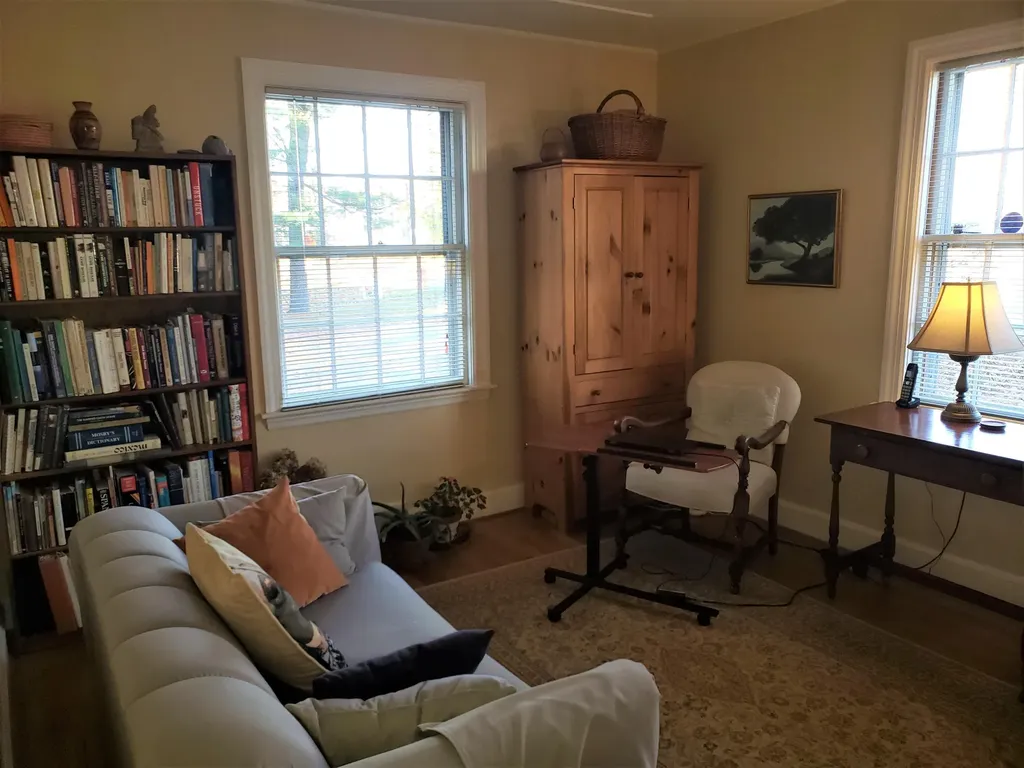 219 High Street Farmington ME 04938