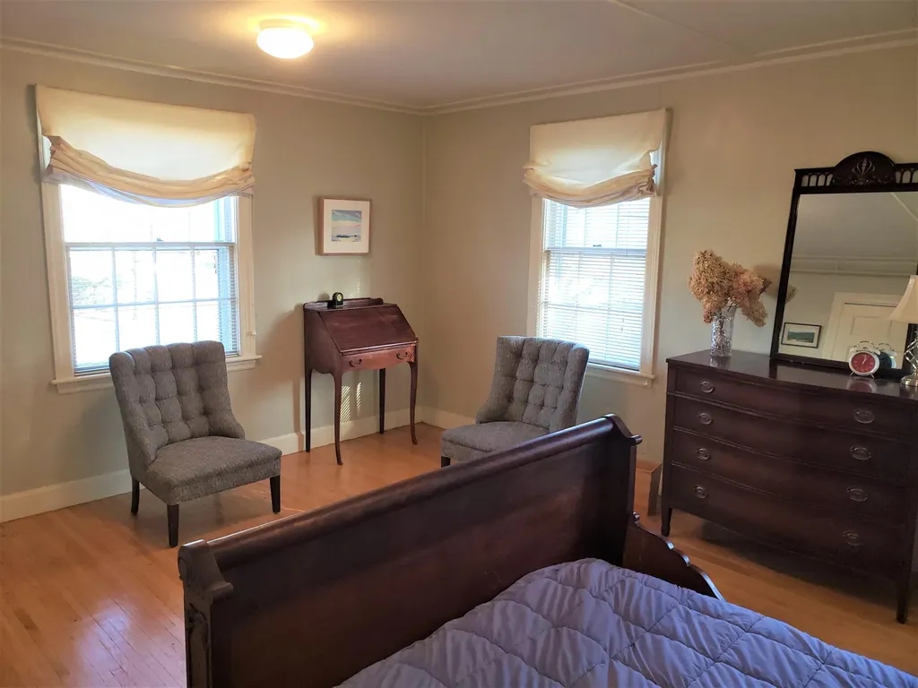219 High Street Farmington ME 04938