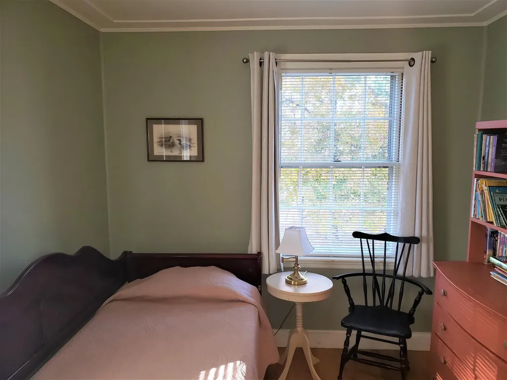 219 High Street Farmington ME 04938