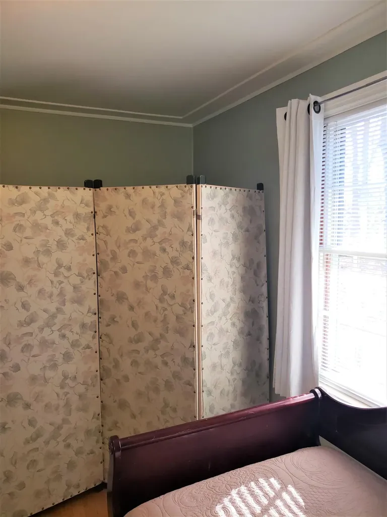 219 High Street Farmington ME 04938