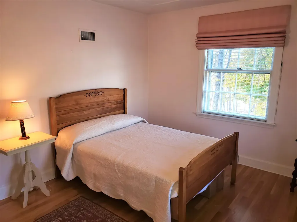 219 High Street Farmington ME 04938