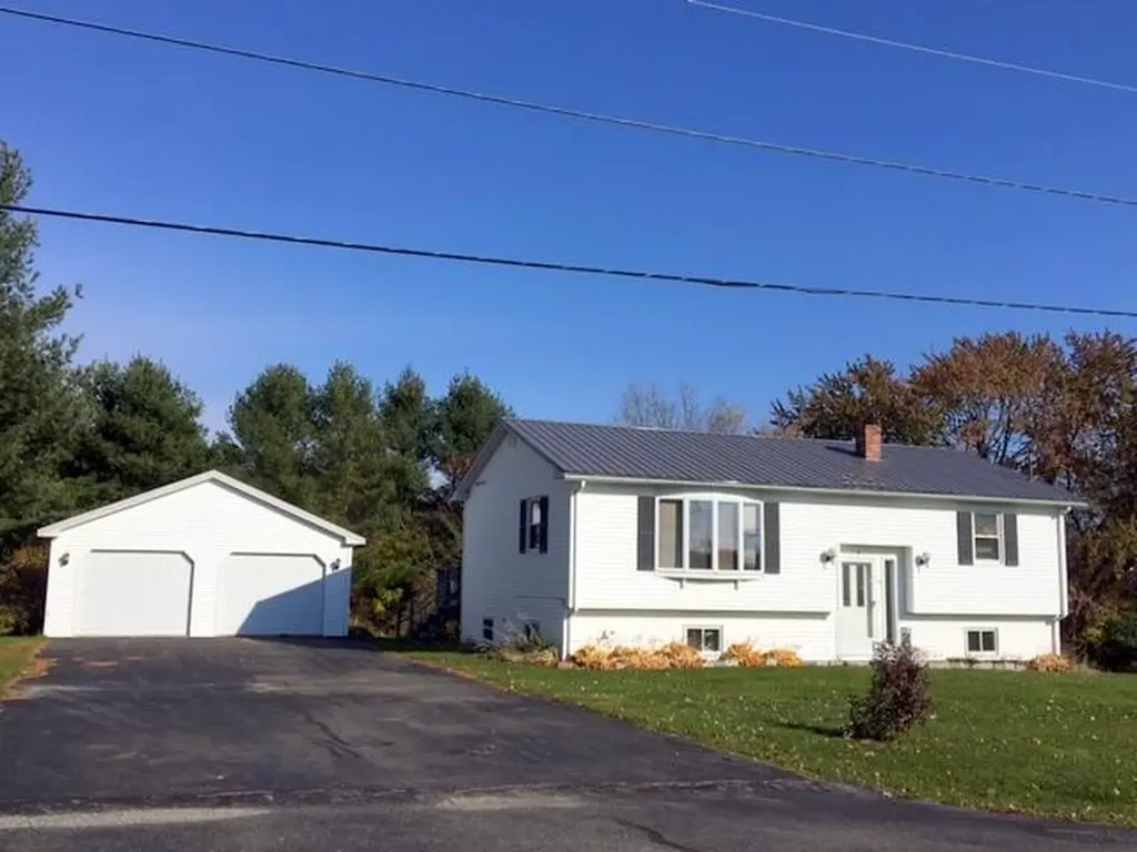 9 Booker Avenue Benton ME 04901