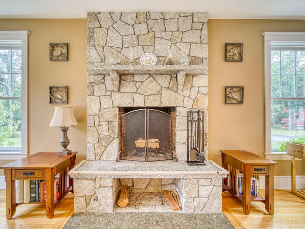 49 Fiddlehead Lane Freeport ME 04032