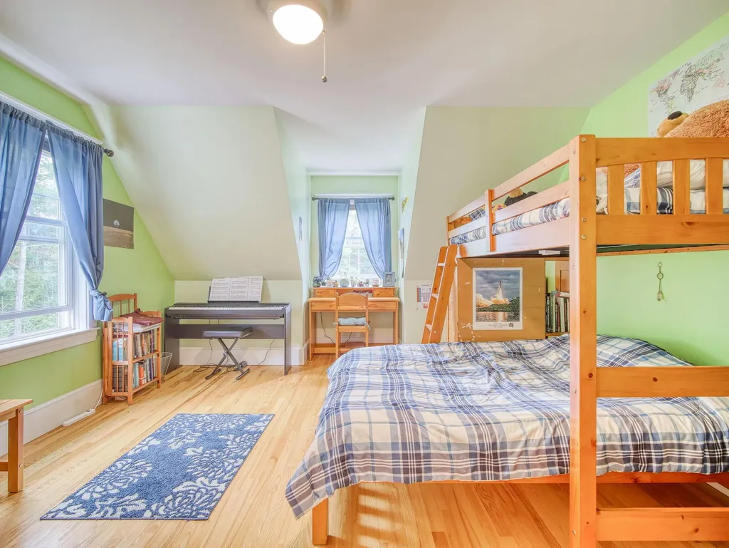 49 Fiddlehead Lane Freeport ME 04032