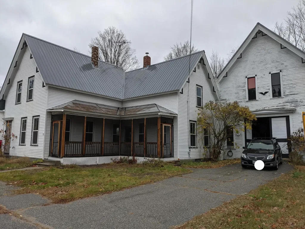 11 School Street Porter ME 04068