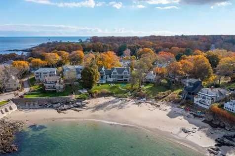 18 Cottage Lane Cape Elizabeth ME 04107