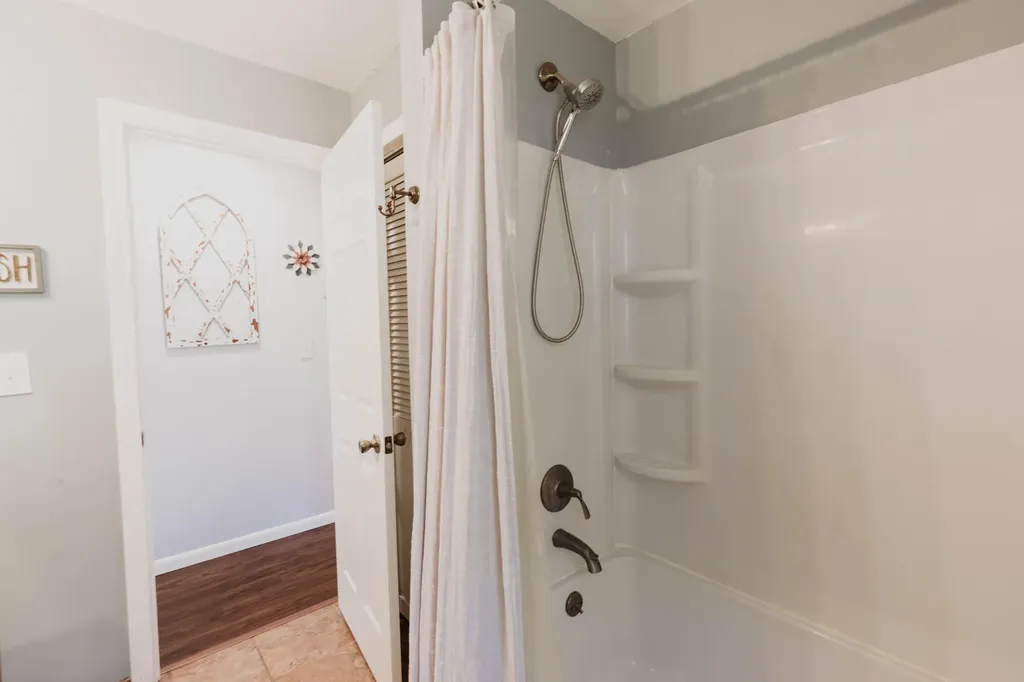 252 Hoxie Hill Road Orrington ME 04474