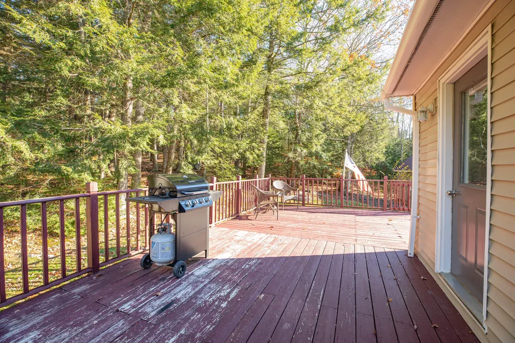 252 Hoxie Hill Road Orrington ME 04474