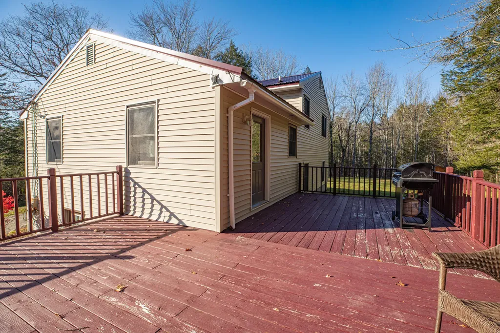 252 Hoxie Hill Road Orrington ME 04474