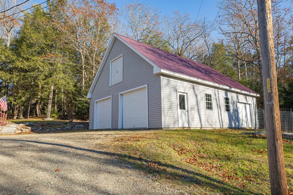 252 Hoxie Hill Road Orrington ME 04474