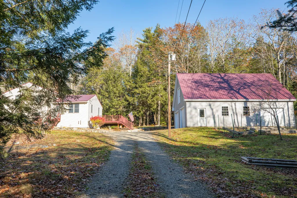 252 Hoxie Hill Road Orrington ME 04474