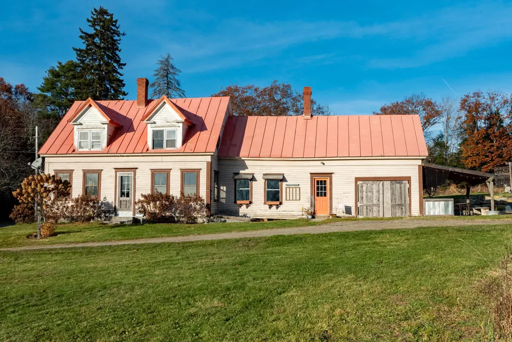 125 N Pond Road Rome ME 04963
