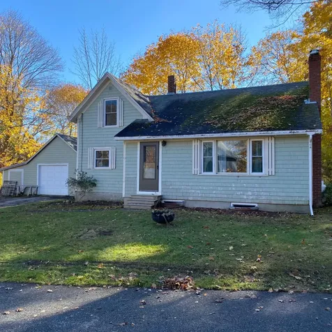 10 Spruce Street Camden ME 04843