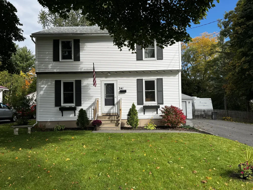 241 Lincoln Street Bangor ME 04401