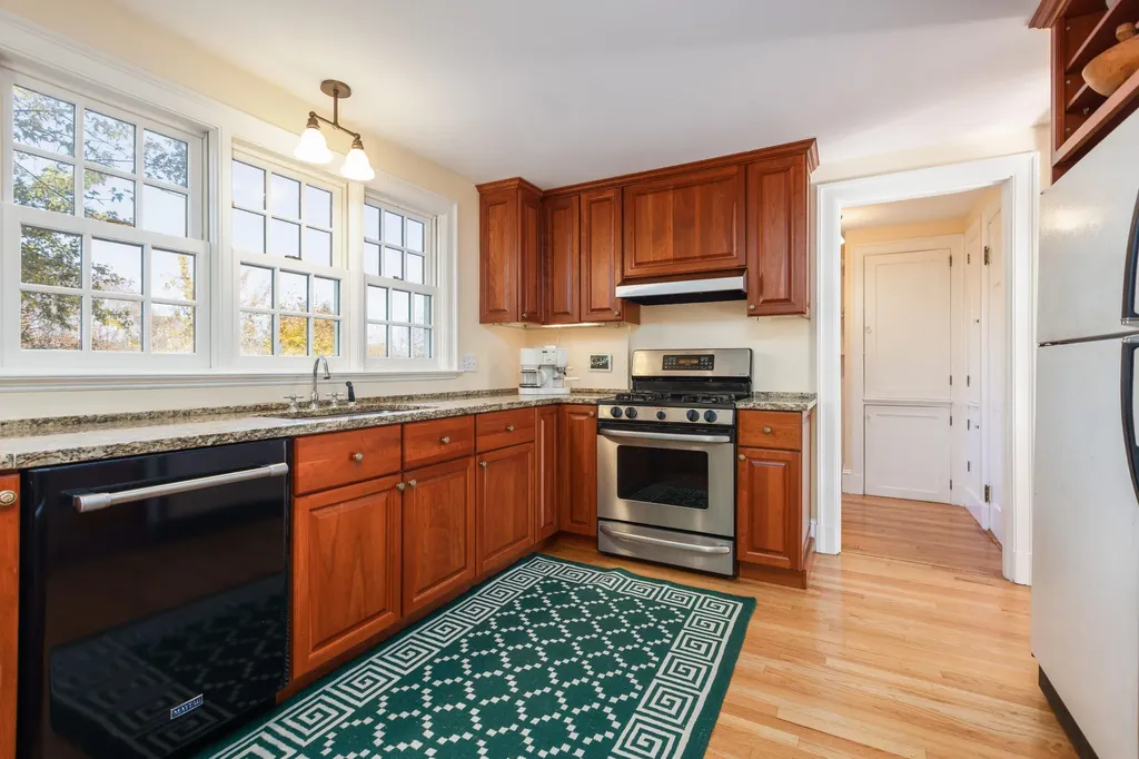 51 Garrison Street Portland ME 04102