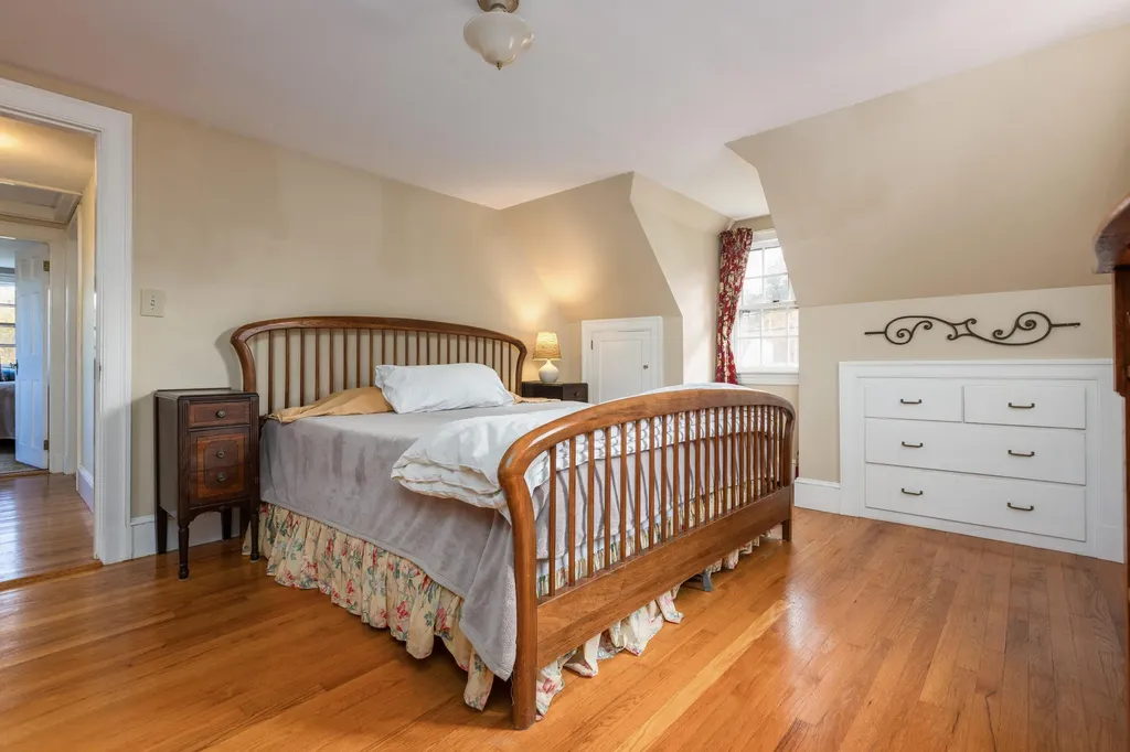 51 Garrison Street Portland ME 04102