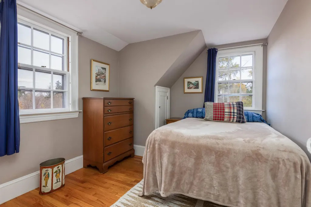 51 Garrison Street Portland ME 04102