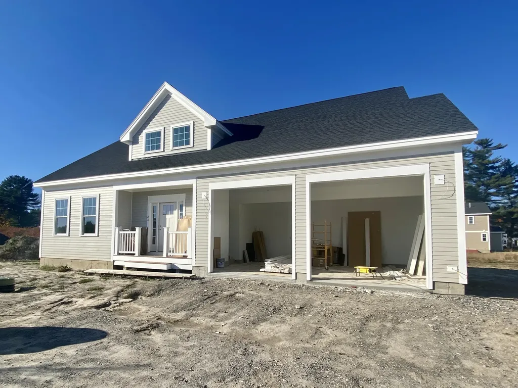 43 Trailhead Way Portland ME 04102