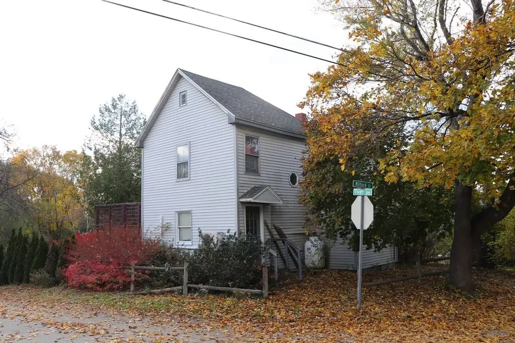 59 Milford Street Bangor ME 04401