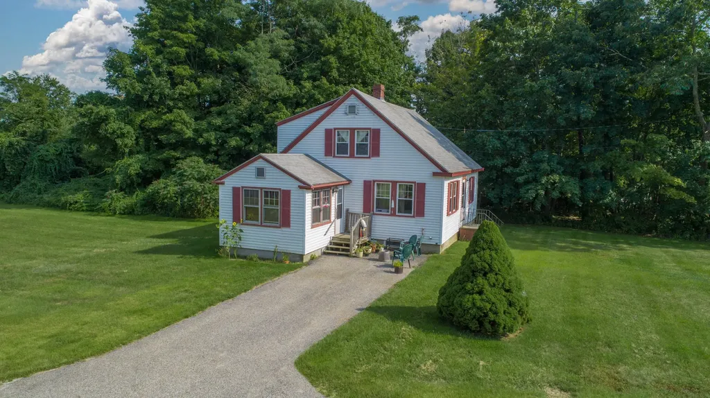 377 Walnut Hill Road North Yarmouth ME 04097